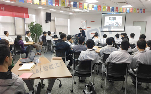 聯想特邀興千田“授課”低成本自動化