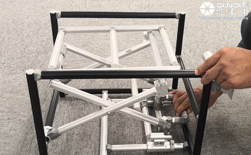 滑塊聯動機構(定點提升) LCIA沒那么復雜