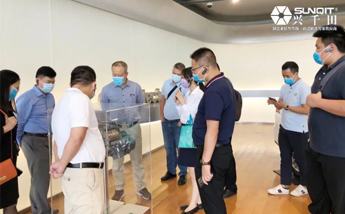 引領(lǐng)企業(yè)智能制造轉(zhuǎn)型，助推企業(yè)高效發(fā)展!