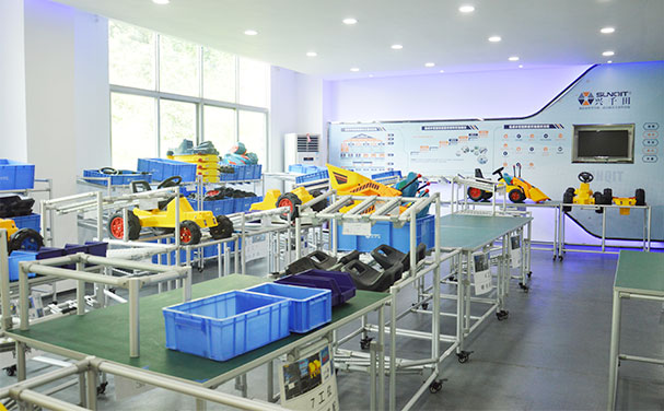 LCIA模擬道場游戲區(qū) LCIA模擬道場游戲區(qū)