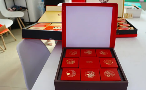 興千田慶中秋-如“月”而至,情暖中秋 興千田慶中秋-如“月”而至,情暖中秋