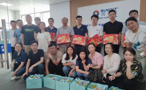  興千田集團祝大家中秋國慶雙節快樂