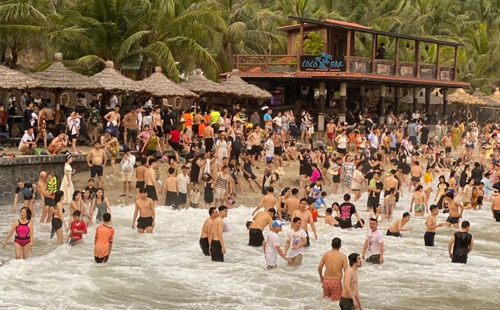相伴前行，快樂出游！ | 興千田集團（越南）分公司2