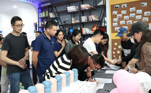 2024 年興富社區"環保先鋒 低碳社區"垃圾分類宣傳活動 2024 年興富社區"環保先鋒 低碳社區"垃圾分類宣傳活動