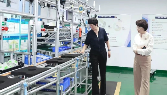 區工商聯率隊走訪興千田5 區工商聯率隊走訪興千田5