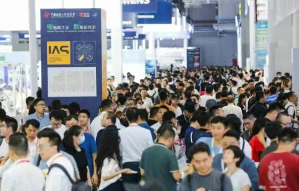 興千田亮相2025華南工博會12